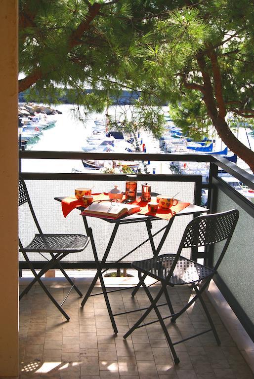 La Terrazza Tra Pini E Mare Appartement San Bartolomeo Al Mare Kamer foto